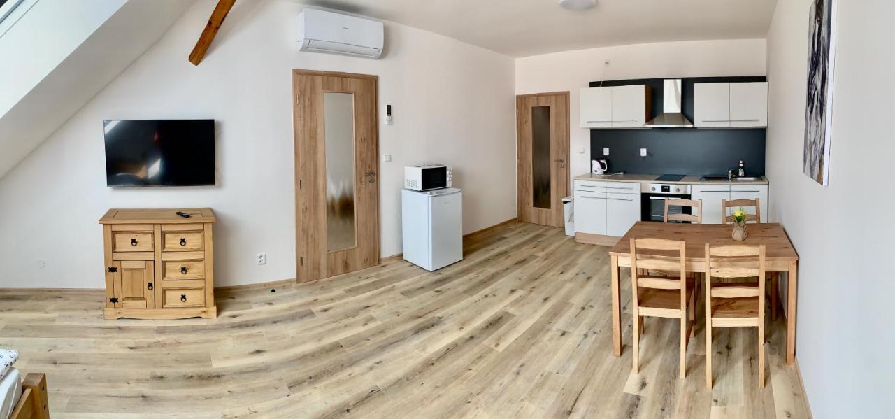 Apartmány Statek Bezdědice Hostomice Exteriér fotografie